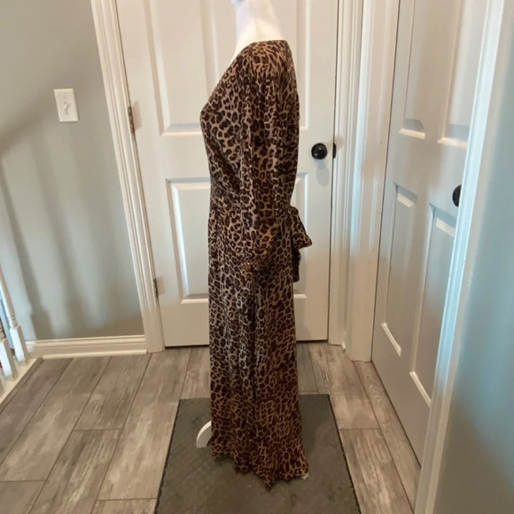 Whistles Jungle Cheetah Shirred Midi Dress leopard animal print 16891 - Picture 10 of 16